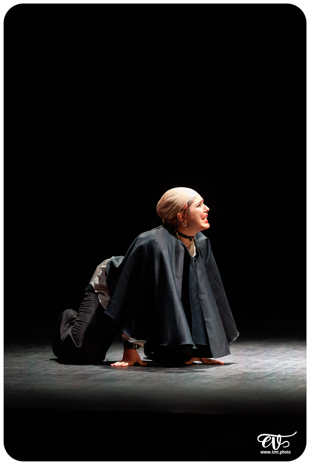 BLANCHE-NEIGE FOUTUE FORET